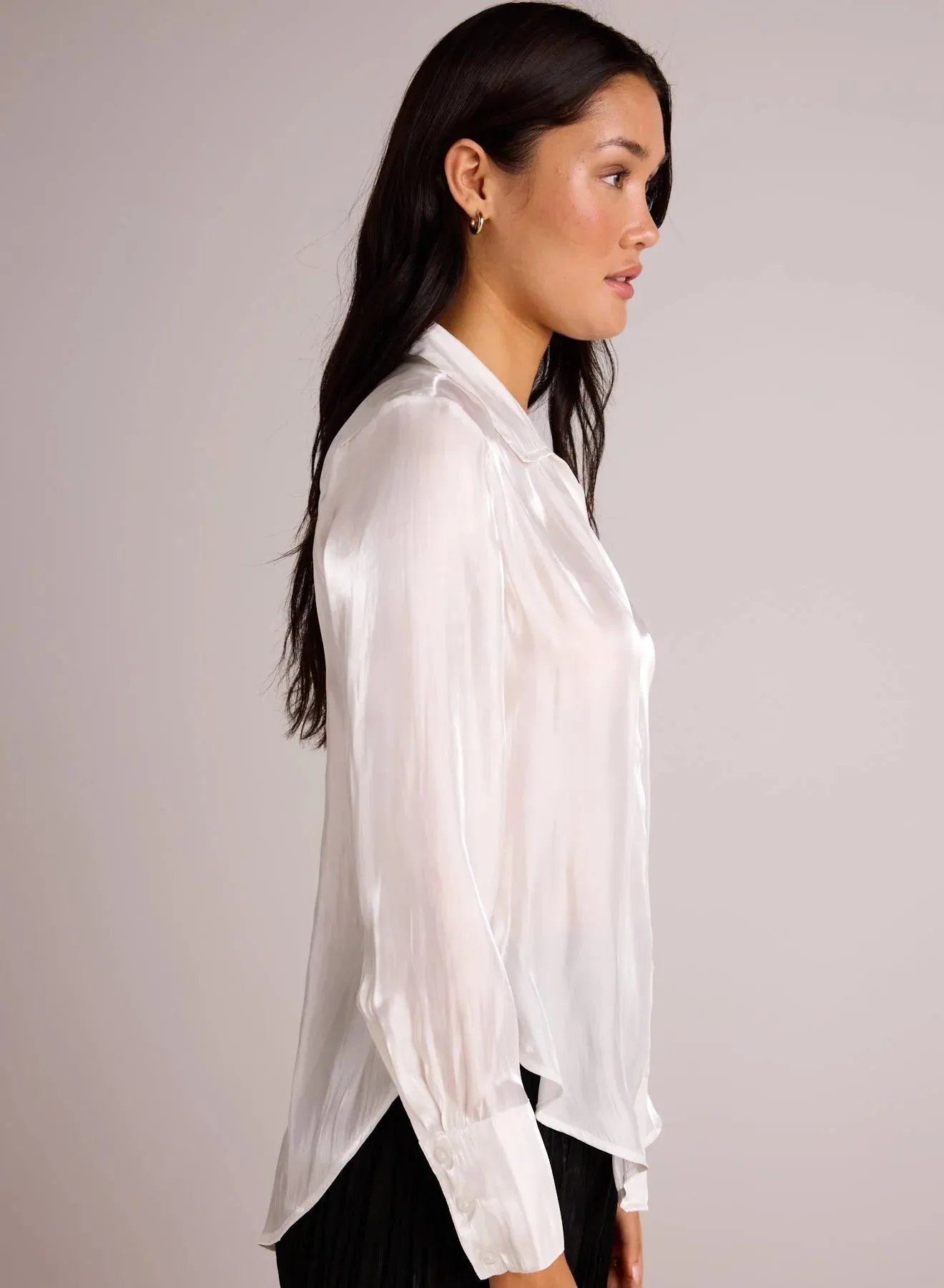 The Shirt Tail Button Down - White Shimmer